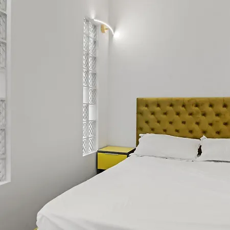 Almar 1bdr With Pool & Private Parking Năvodari