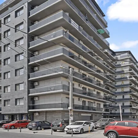 Almar 1bdr With Pool & Private Parking شقة Năvodari